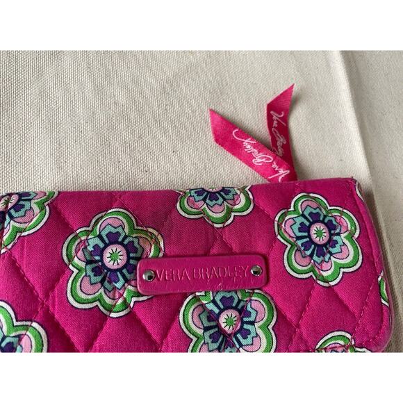 Vera Bradley Compact Wallet - Picture 4 of 5